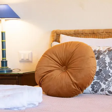 Casa Colette Cosy In Center Town *